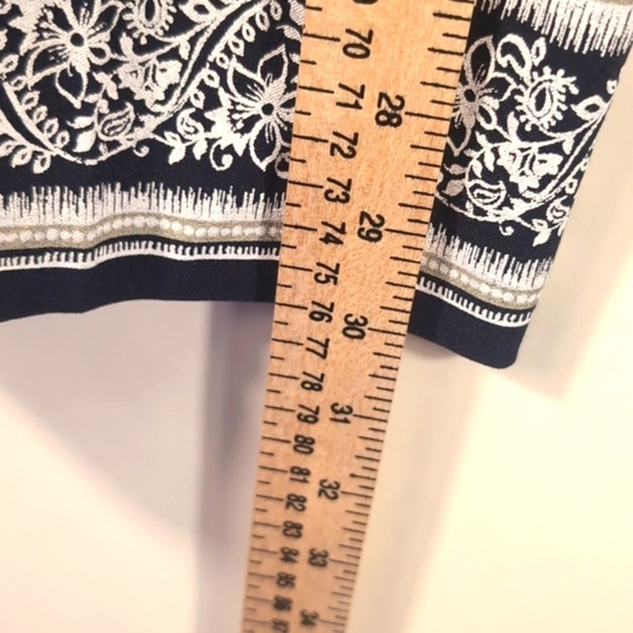 NWT Soho Apparel Large Black Capri Pants / Cropped Trousers - Picture 11 of 12